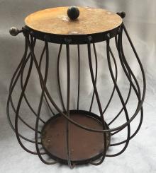 Laterne Linda40 stabile, massive Gartenlaterne mit Deckel und Henkel zum Aufhängen oder nur zum Stellen 