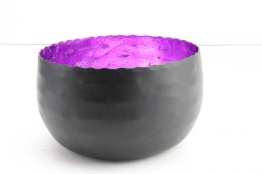 Teelichthalter aus Metall Ø 16cm H9cm Farbe matt schwarz, innen mit LILA-Farbfolie aus gekleidet, standfest und se lila