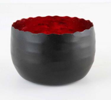 Teelichthalter aus Metall Farbe Matt schwarz, Innen mit ROT Folie ausgekleidet, standfest und sehr stabil, stimmungsv rot